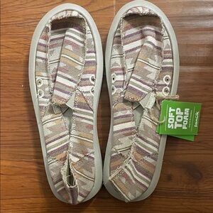 Sanuk Beige and Pink Striped Flats